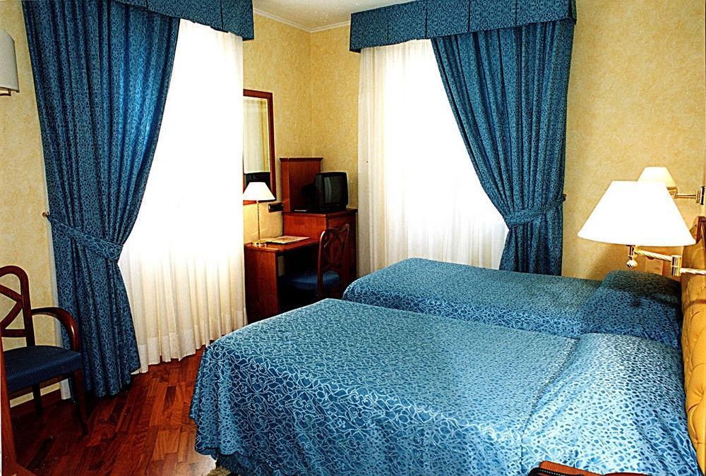 Hotel Antico Masetto Lamporecchio Quarto foto